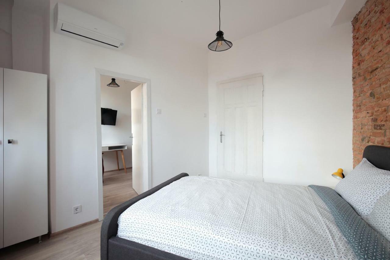 Hostel Musala Varna Ngoại thất bức ảnh